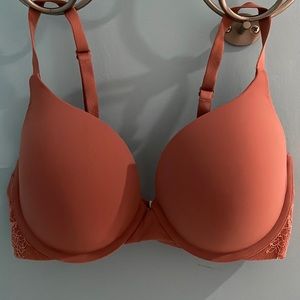 Victoria’s Secret TShirt Push Up Full Coverage Bra